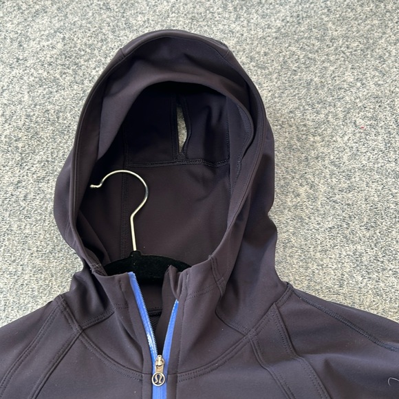 Lululemon Running Zip Up - Picture 2 of 4